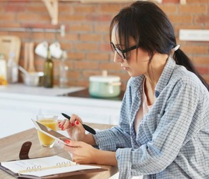 Writing Workshops For Women 1 Writing Workshops For Women 2