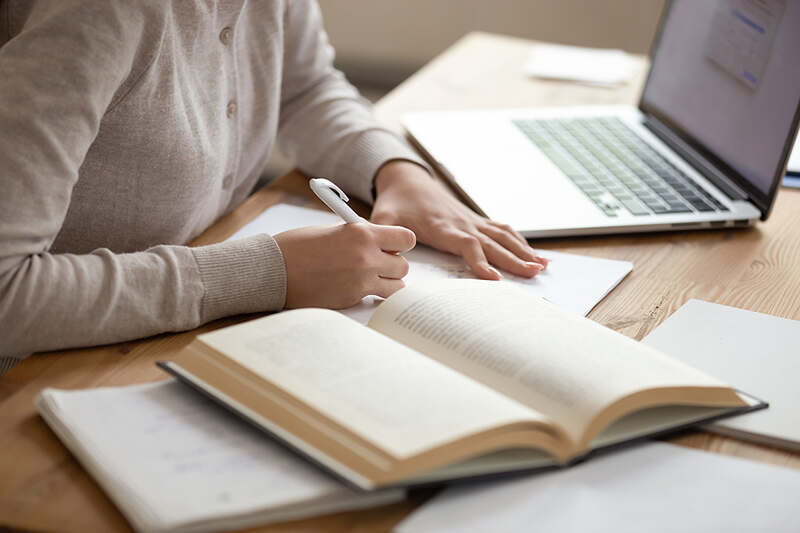 Key Benefits of Outsourcing SEO Copywriting Services