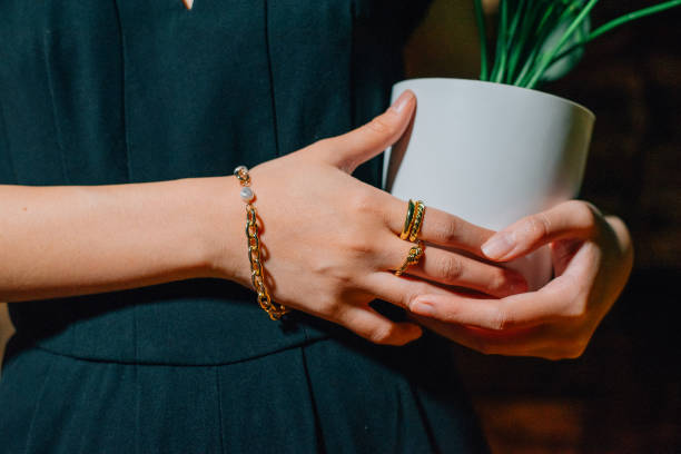 Top 10 Facts About Gold Bracelets for Women