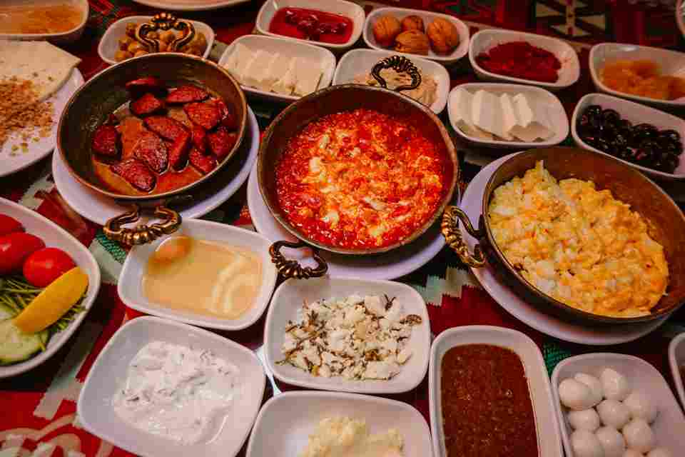 Why Choose Turkish Catering for Your Oakville Event?