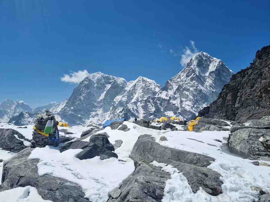 Everest Base Camp – Trek to 5,364 Meters of Adventure
