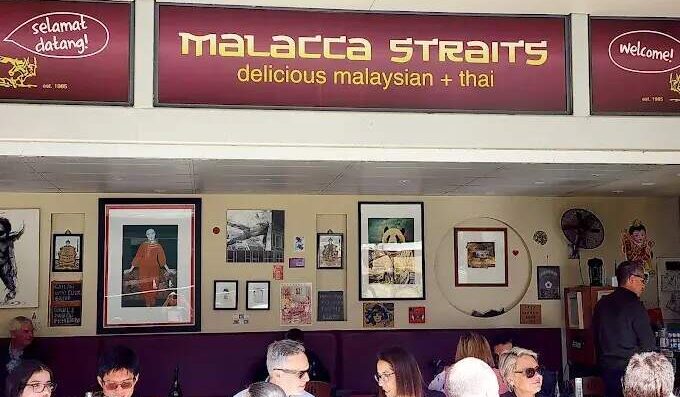 restaurants in Sydney vibrant dining culture. 2