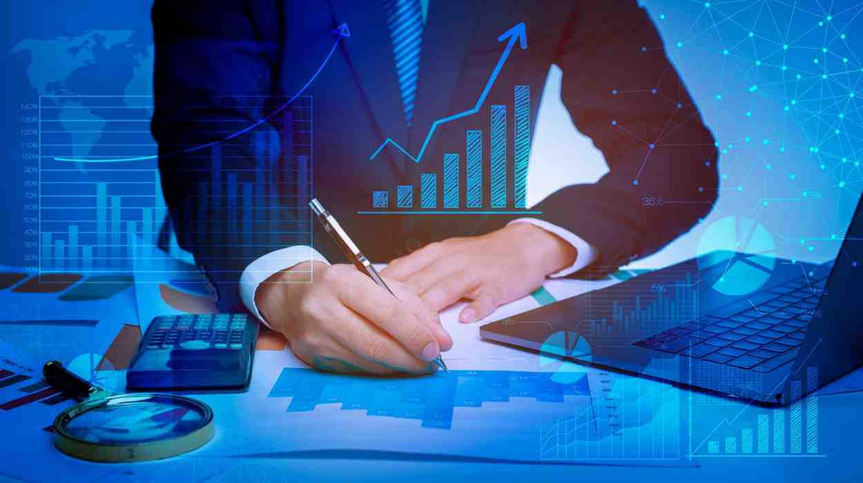 Online MBA in Marketing: Career Benefits