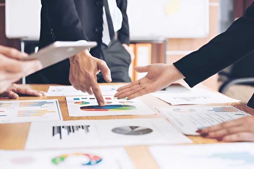 Branding for Small Businesses: How to Stand Out Online