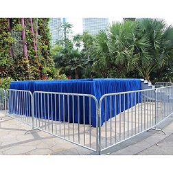 Barricades 1000x1000 1