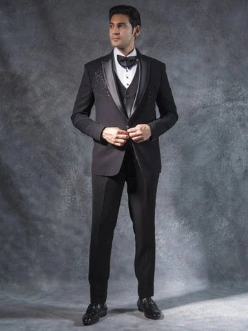 Tuxedo vs Suit: What to Wear for Different Occasions
