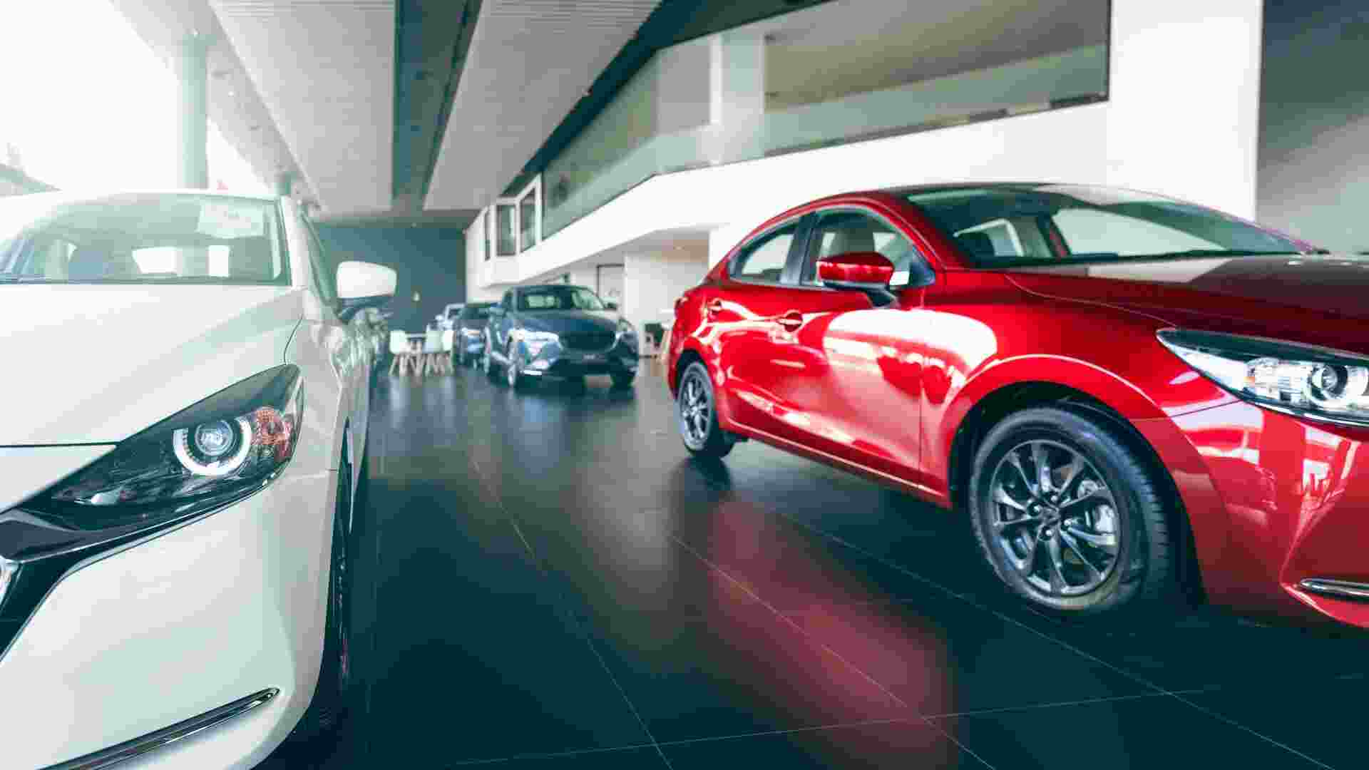 Why Trust Experts for Your Luxury Car Service?