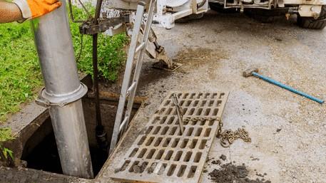 How Long Does Trenchless Pipe Relining Last?