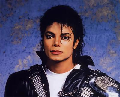 did michael jackson wear a wig​