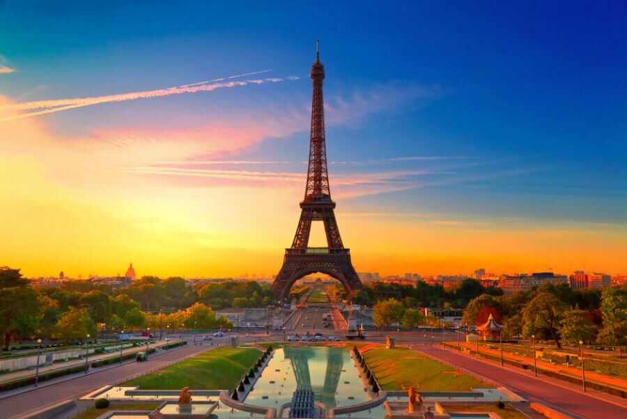How to Choose the Right Europe Tour Package from Delhi?