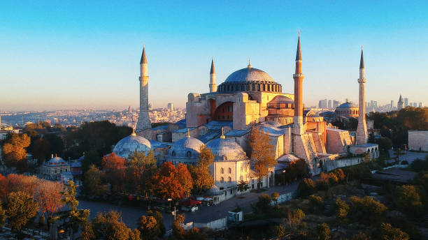 How to Explore Istanbul on Budget: Travel Tips & Guide