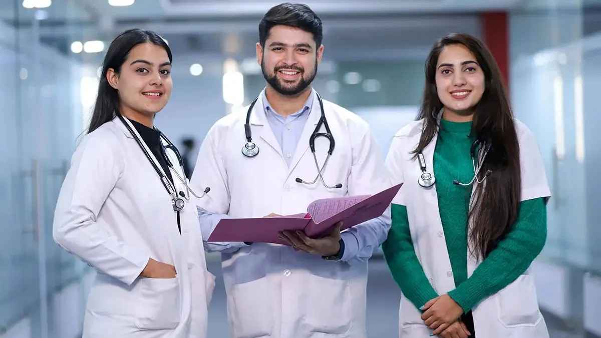 How MBBS Admission Consultant in India Helps You