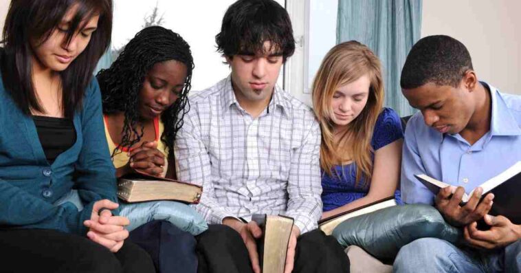 onlinebiblestudygroupsforteen2 ezgif.com optijpeg