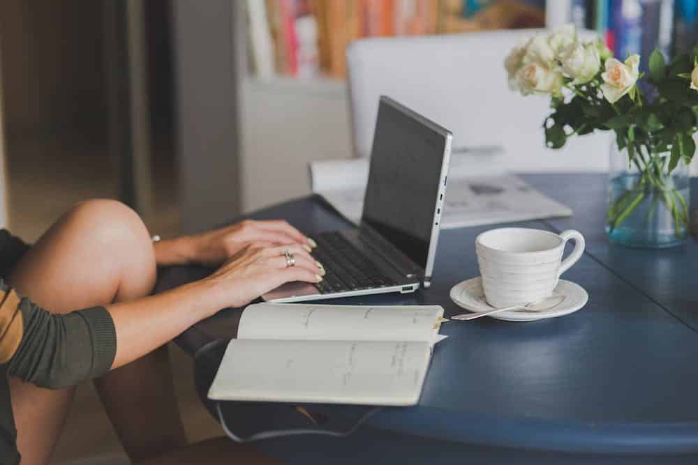 Airbnb Direct Booking Guide for Hosts & Guests