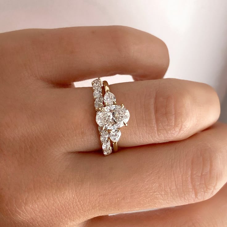 CVD Diamond Rings: A Smart Gift for a Wife