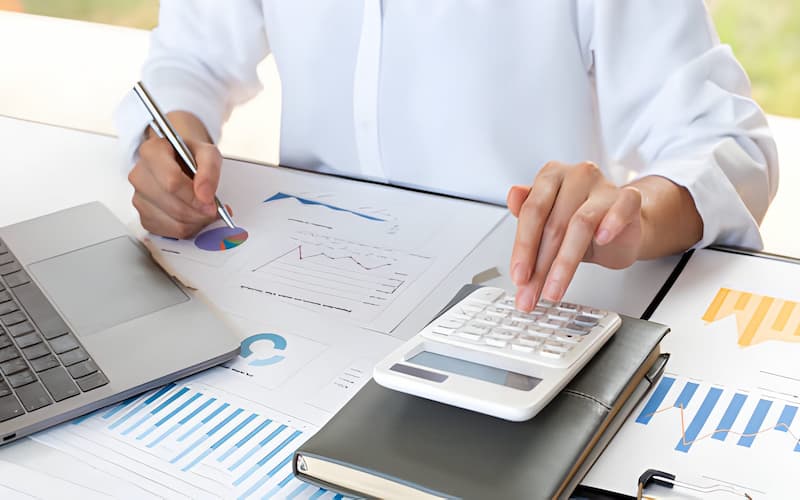 Track Expenses and Revenue With Ease Today