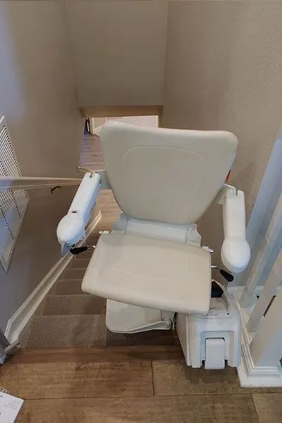 curved stair lift