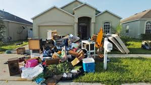 How To Achieve a Clutter-Free Residential Junk Removal
