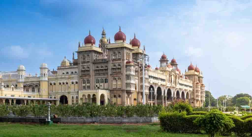 Mysore Travel Guide: Discover the Soul of South India